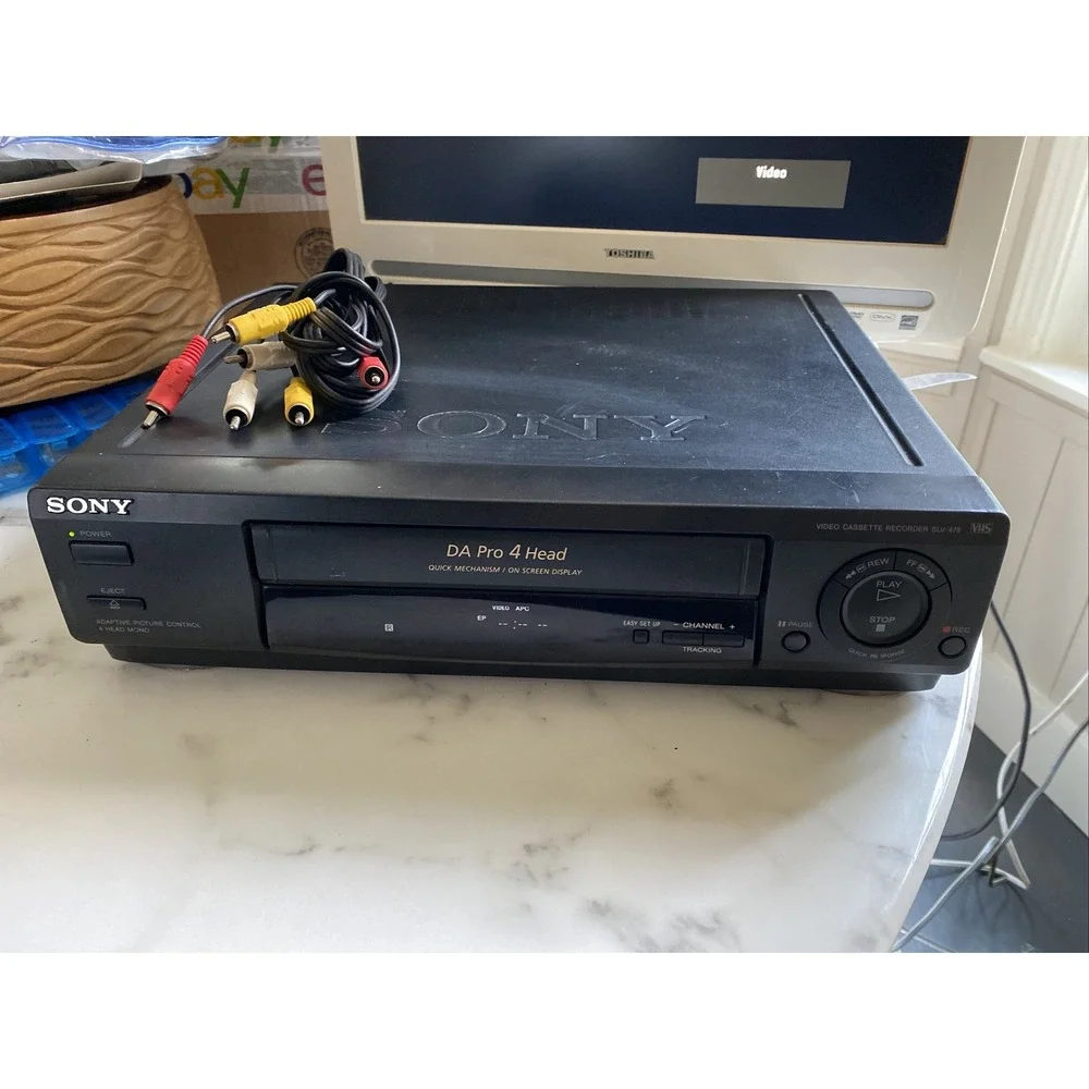 Sony VCR DA PRO 4 Head VHS Player Model SLV-478 Black Tested Working No Remote